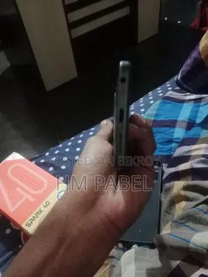 Tecno Spark 40 128 GB Black