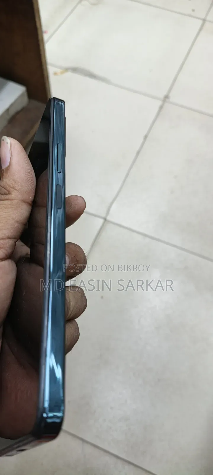 Vivo Y28 128 GB Green