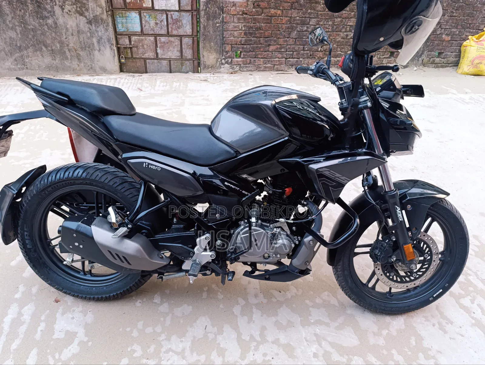 Hero Xtreme 125R 2025 Black