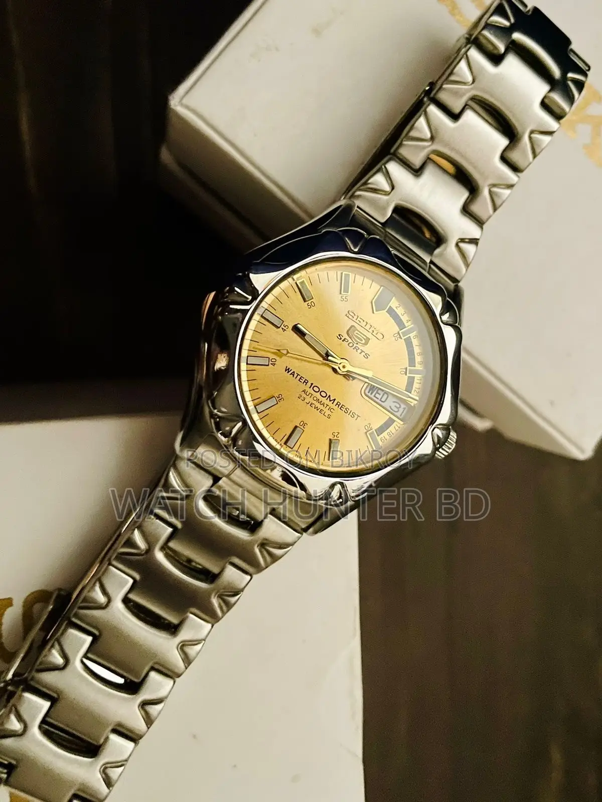 Gorgeous SEIKO 5 Sports Sunburst Yellow Automatic Watch