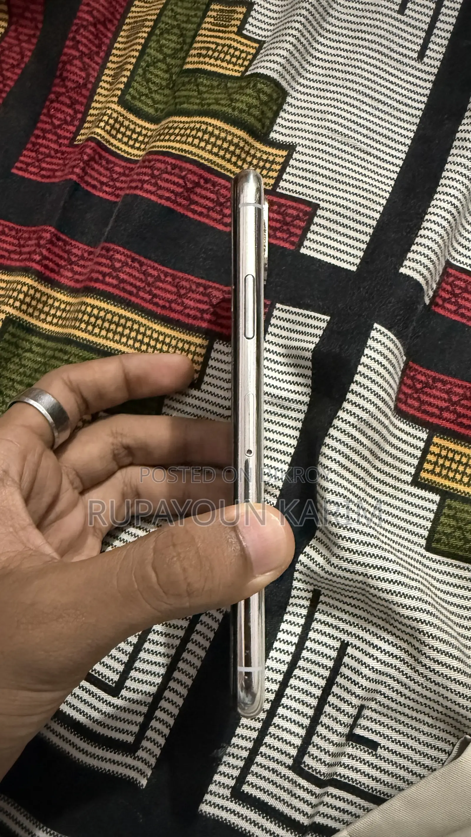 Apple iPhone XS 64 GB White