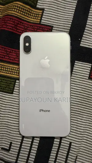 Apple iPhone XS 64 GB White