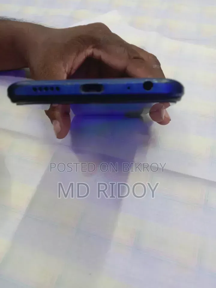 Tecno 32 GB Blue