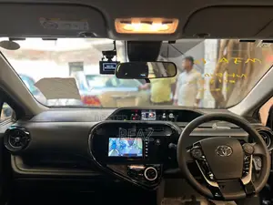 Toyota Aqua 2020 Blue