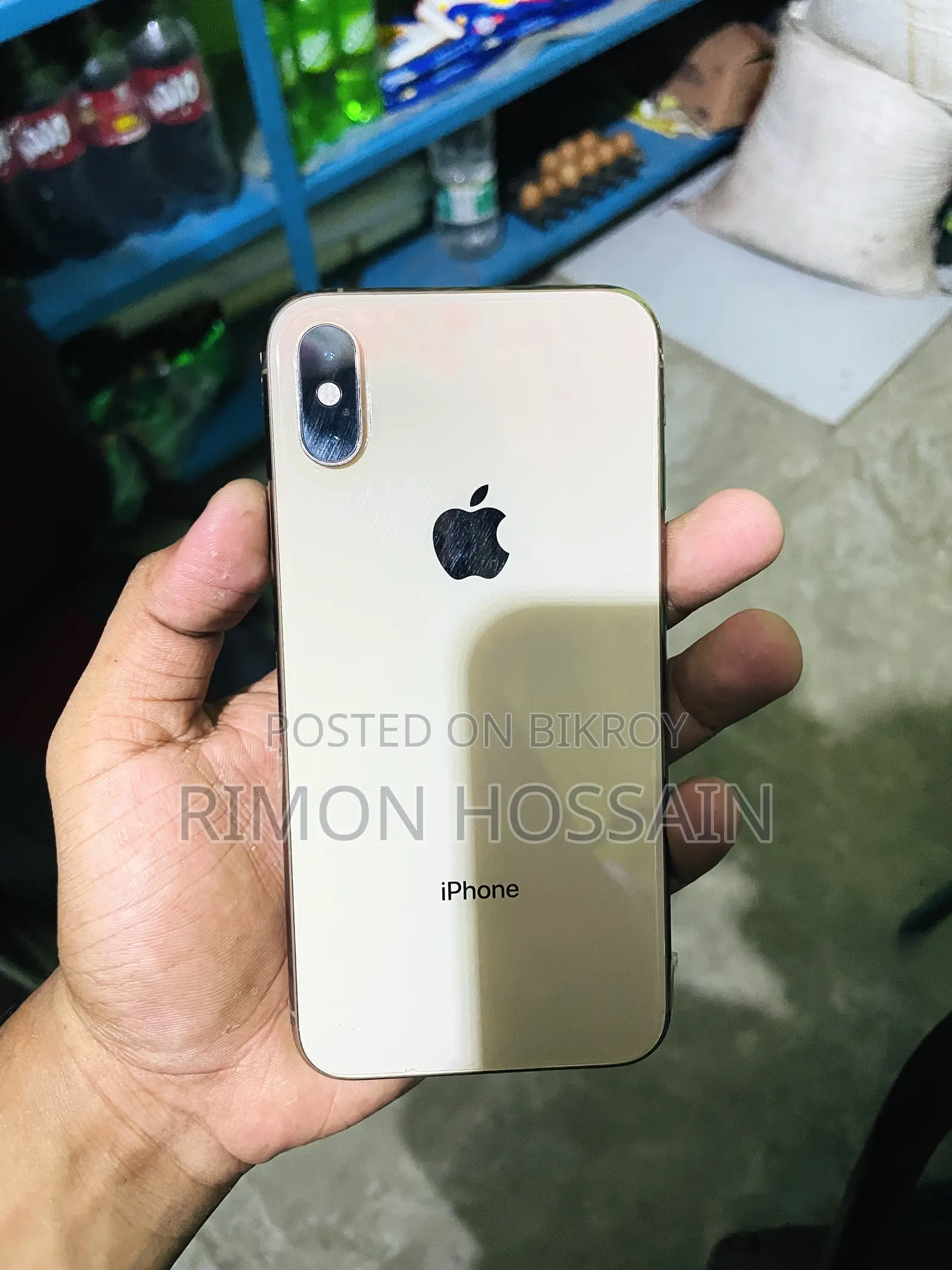 New Apple iPhone XS 64 GB Gold