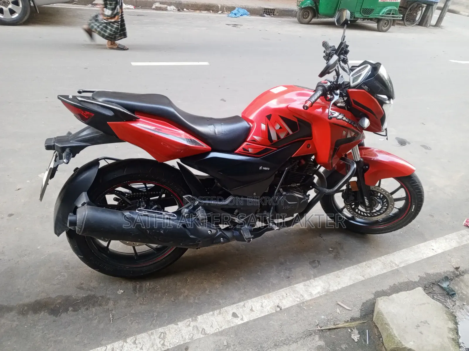 Hero Hunk 2022 Red