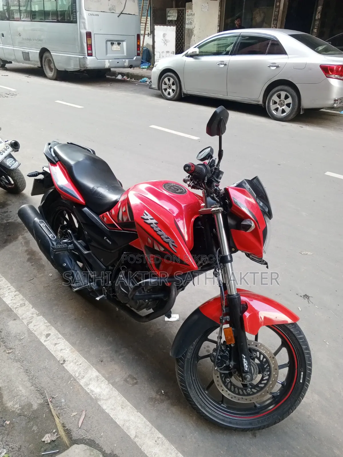 Hero Hunk 2022 Red