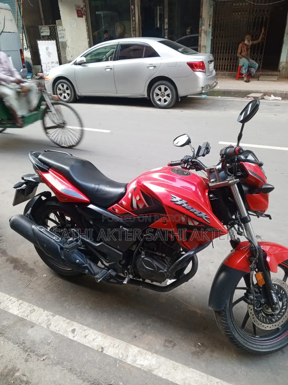 Hero Hunk 2022 Red