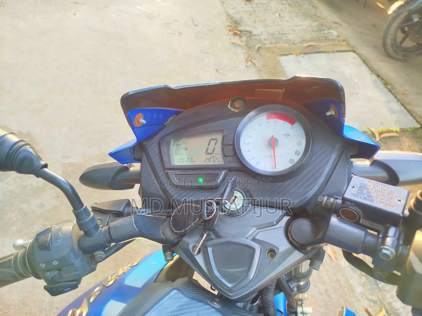 TVS Apache RTR 160 2V 2017 Blue