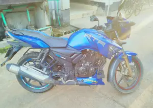 TVS Apache RTR 160 2V 2017 Blue