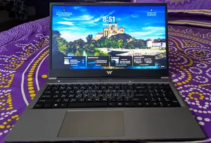 New Laptop 8GB Intel Core i5 SSD 512GB