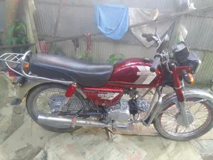 Hero 1995 Red