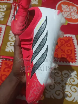 খেলোয়াড়দের জন্য ফুটবল বুট