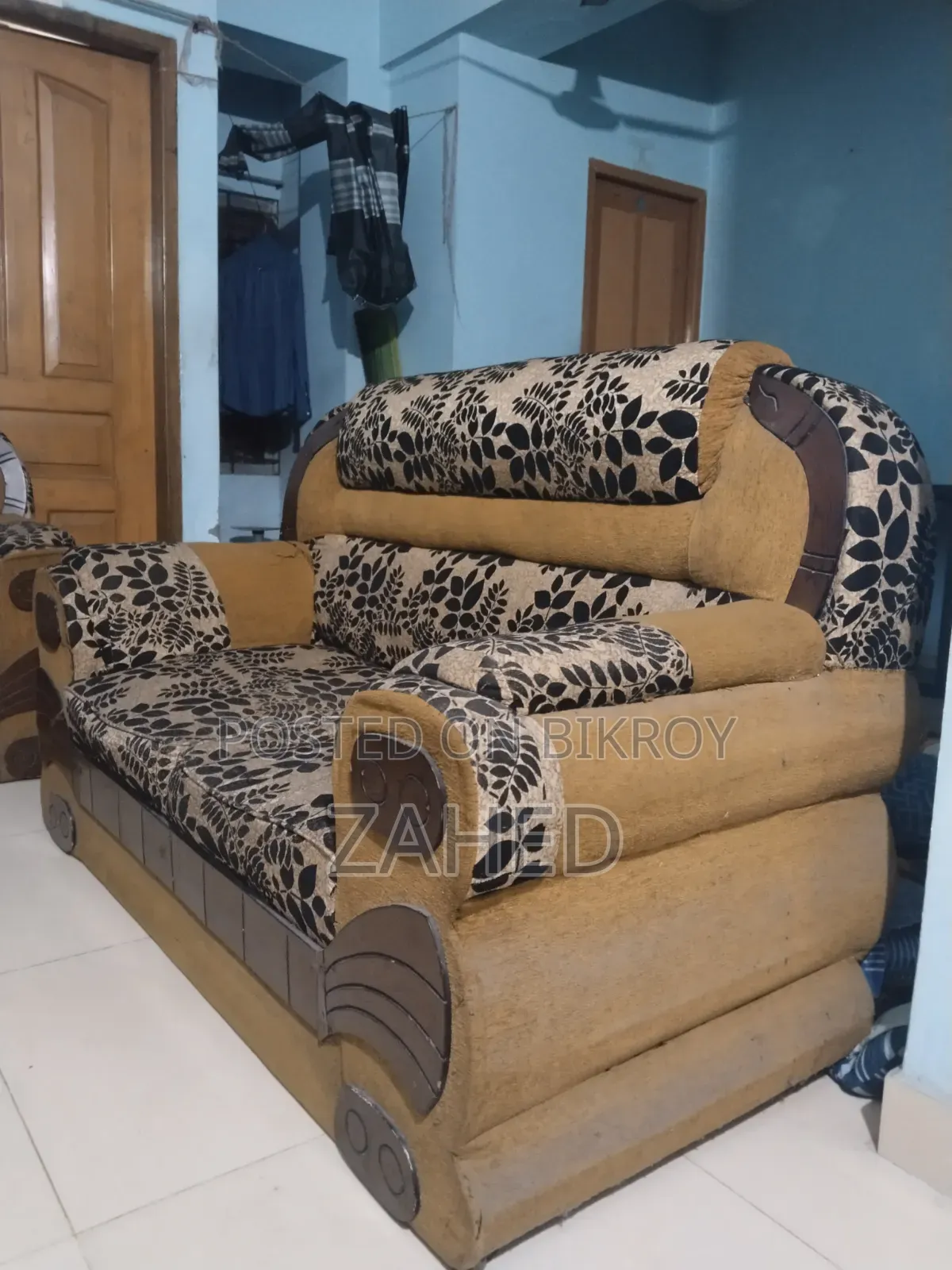 Used Sofa Set