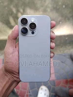 Apple iPhone 16 Pro 128 GB Silver