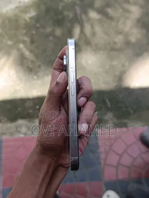 Apple iPhone 16 Pro 128 GB Silver