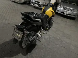 TVS Raider 125 2022 Yellow