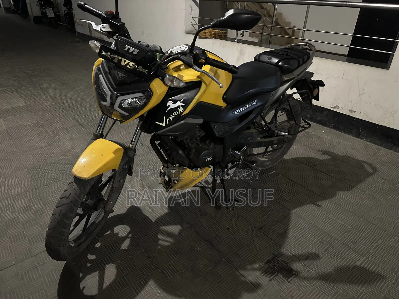 TVS Raider 125 2022 Yellow