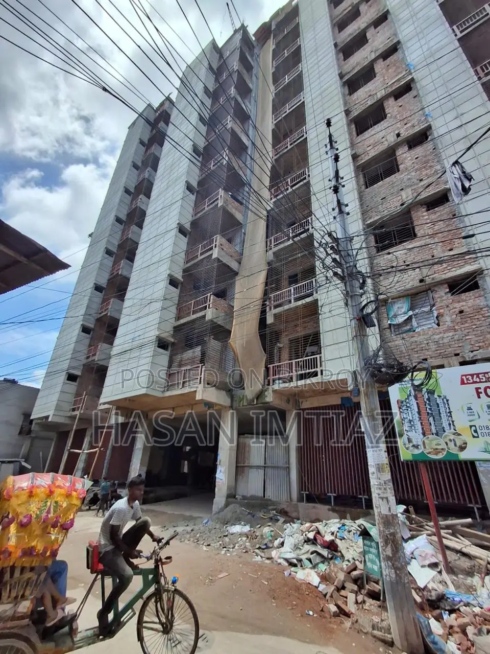 3bdrm Apartment in Badda for sale