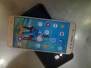 Samsung Galaxy J7 32 GB Rose Gold