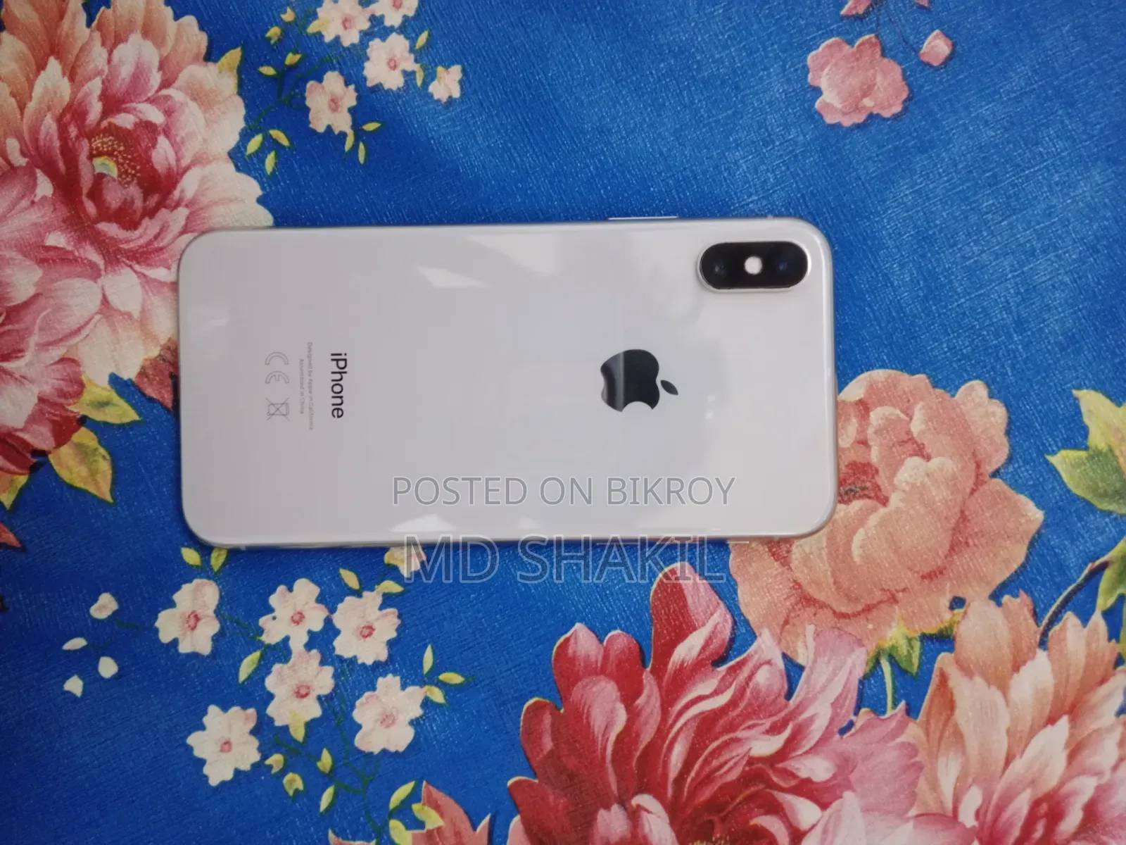 Apple iPhone X 64 GB White