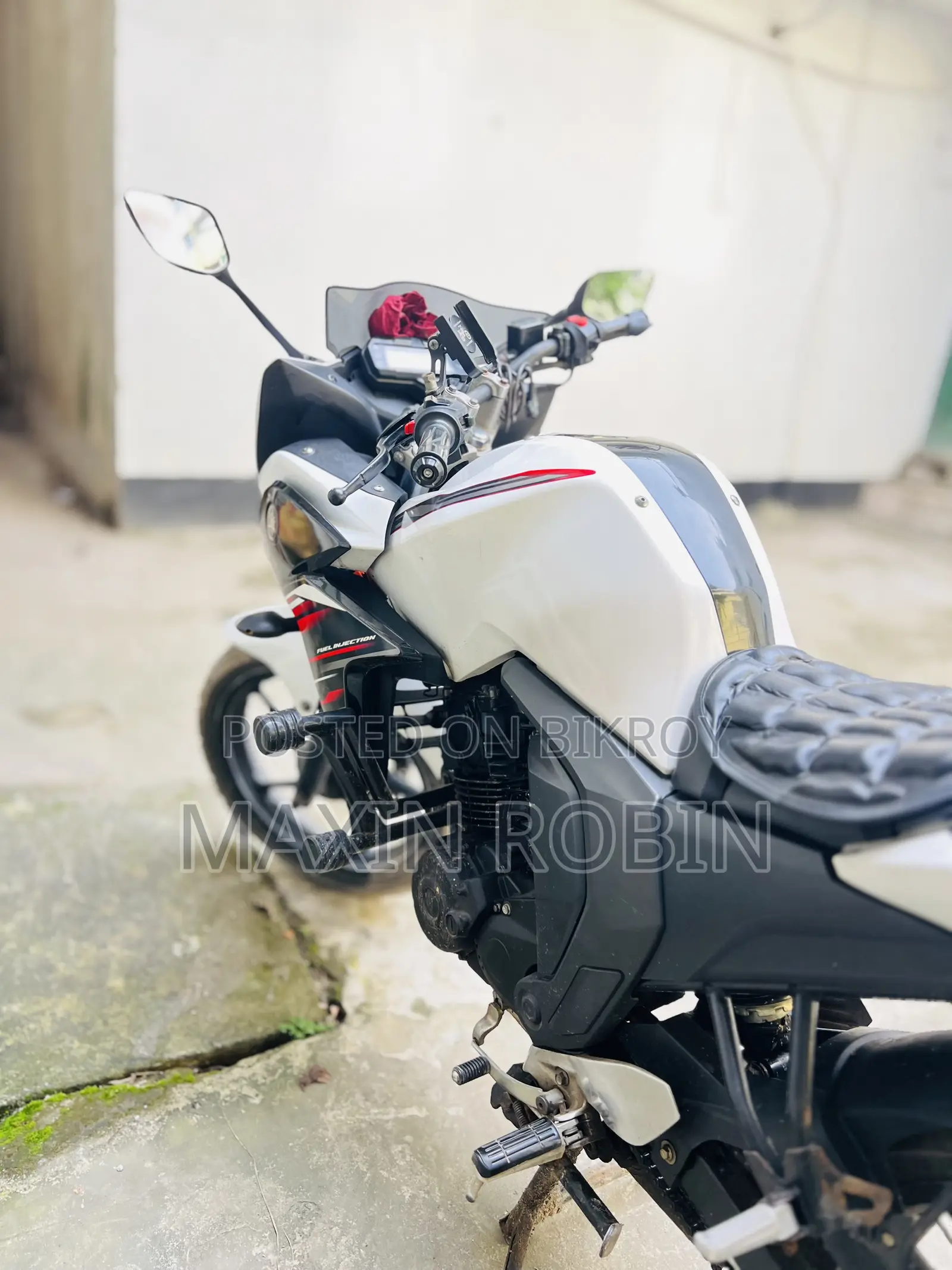 Yamaha Fazer FI V2 2017 White