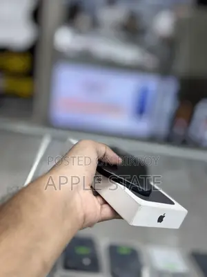 Apple iPhone 16 128 GB Black
