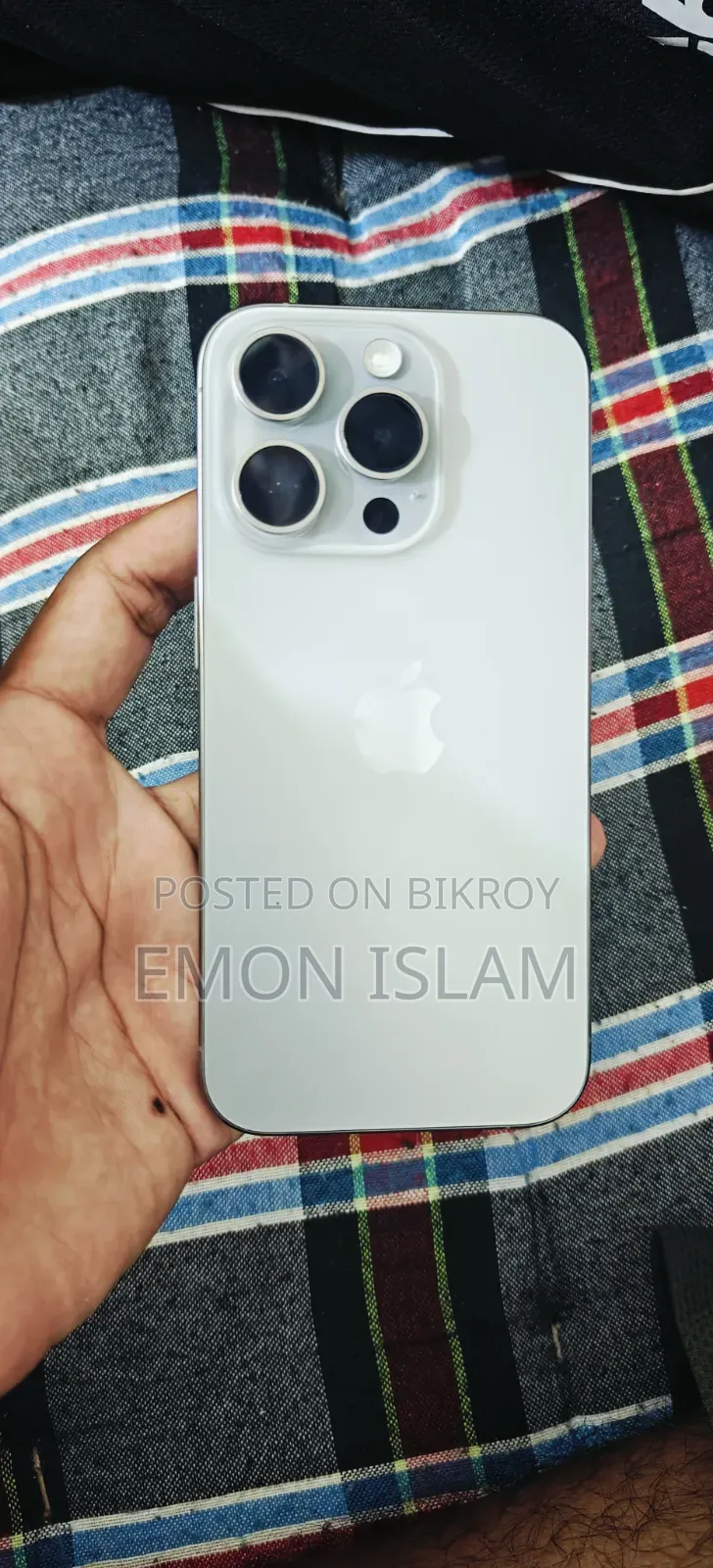 Apple iPhone 15 Pro 128 GB Silver