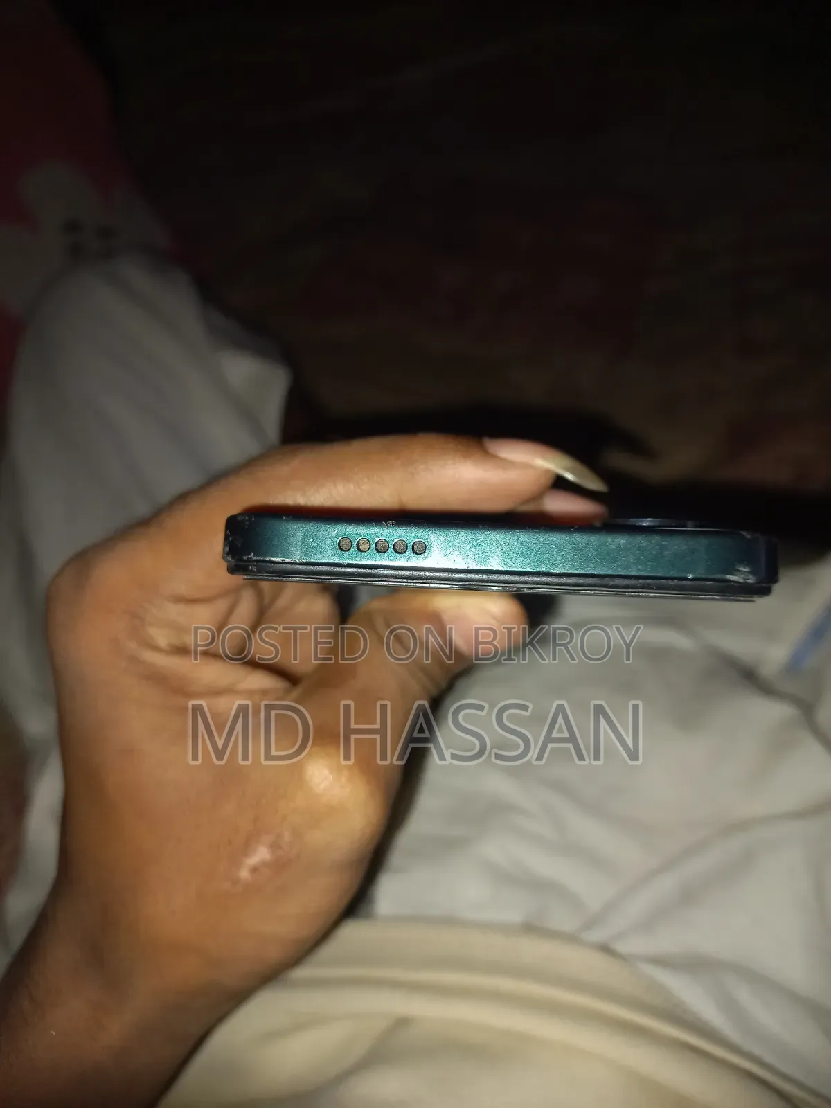 Vivo Y04 128 GB Blue