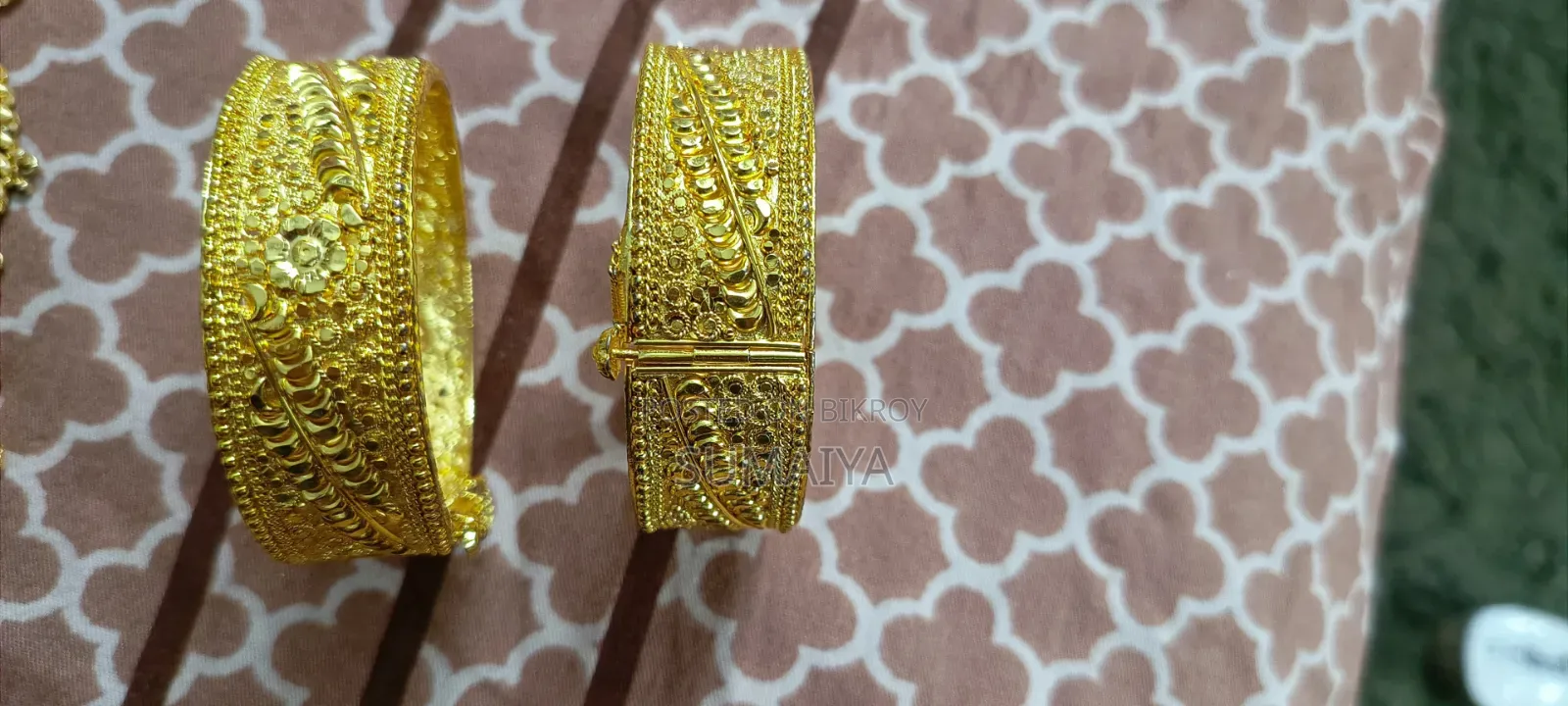 Beautiful Gold-Plated Jewelry Set