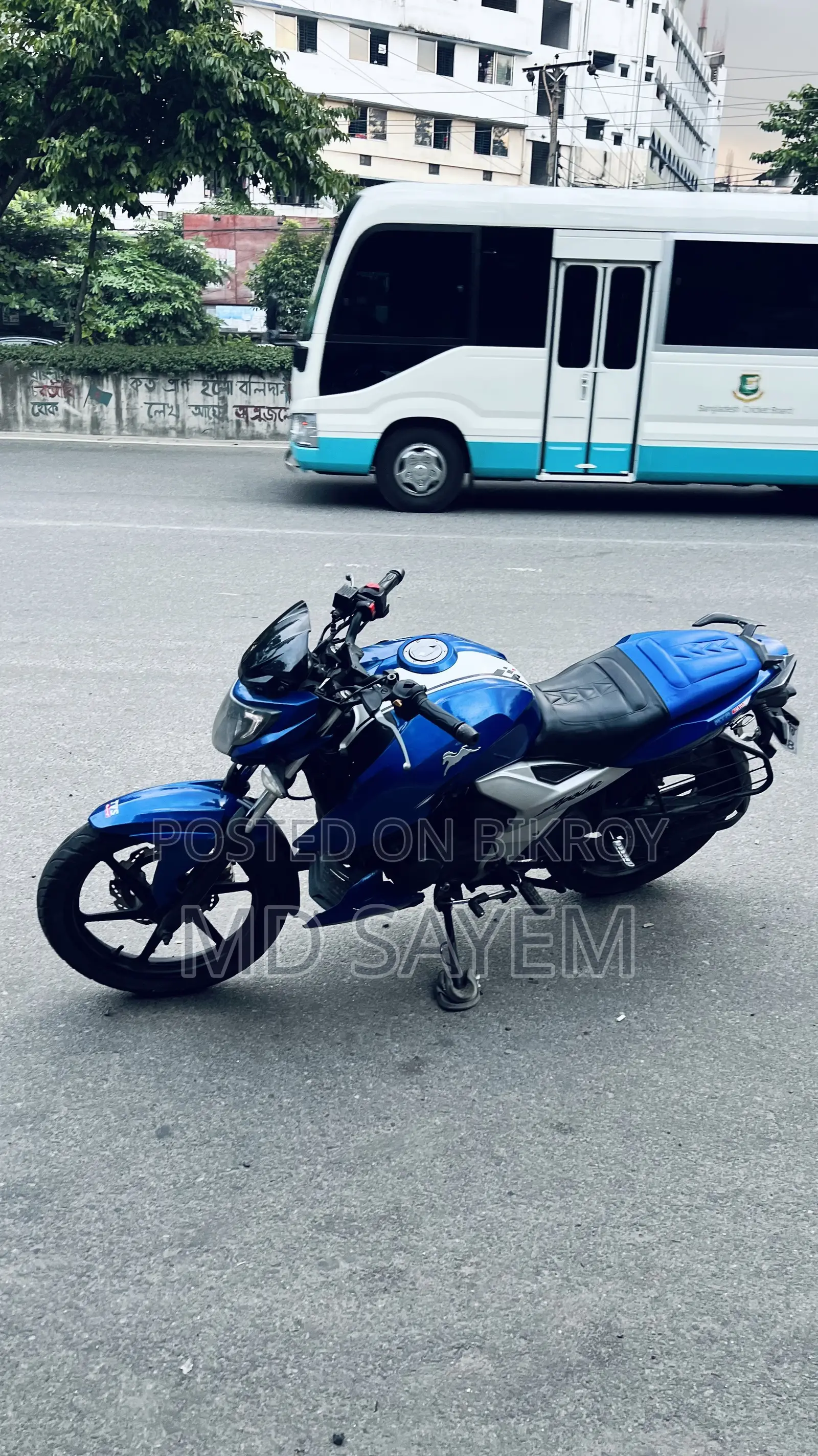 TVS Apache RTR 160 4V 2019 Blue