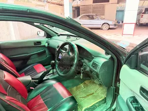 Toyota Carina 1.5 FWD Sedan 1998 Maroon