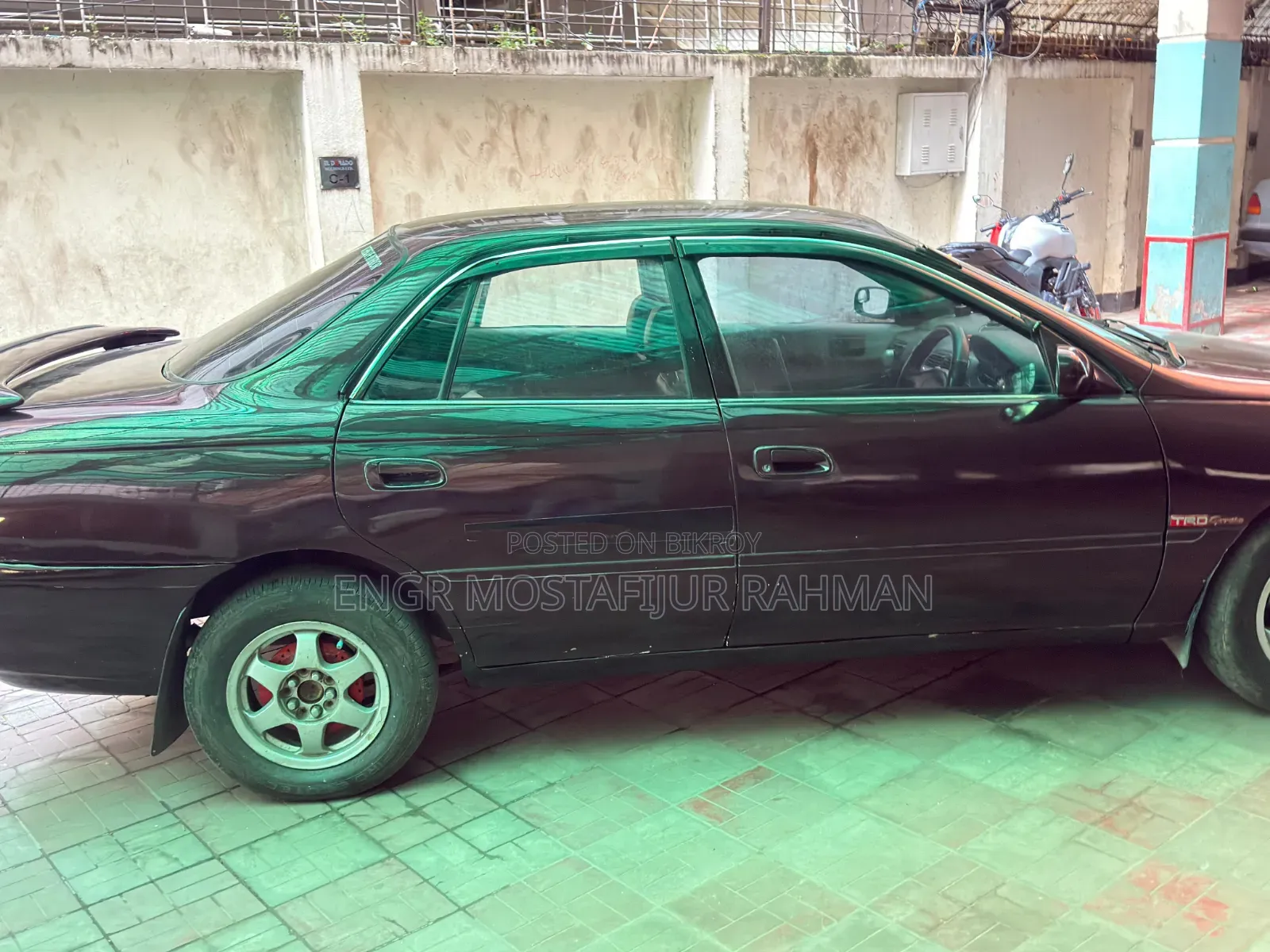 Toyota Carina 1.5 FWD Sedan 1998 Maroon
