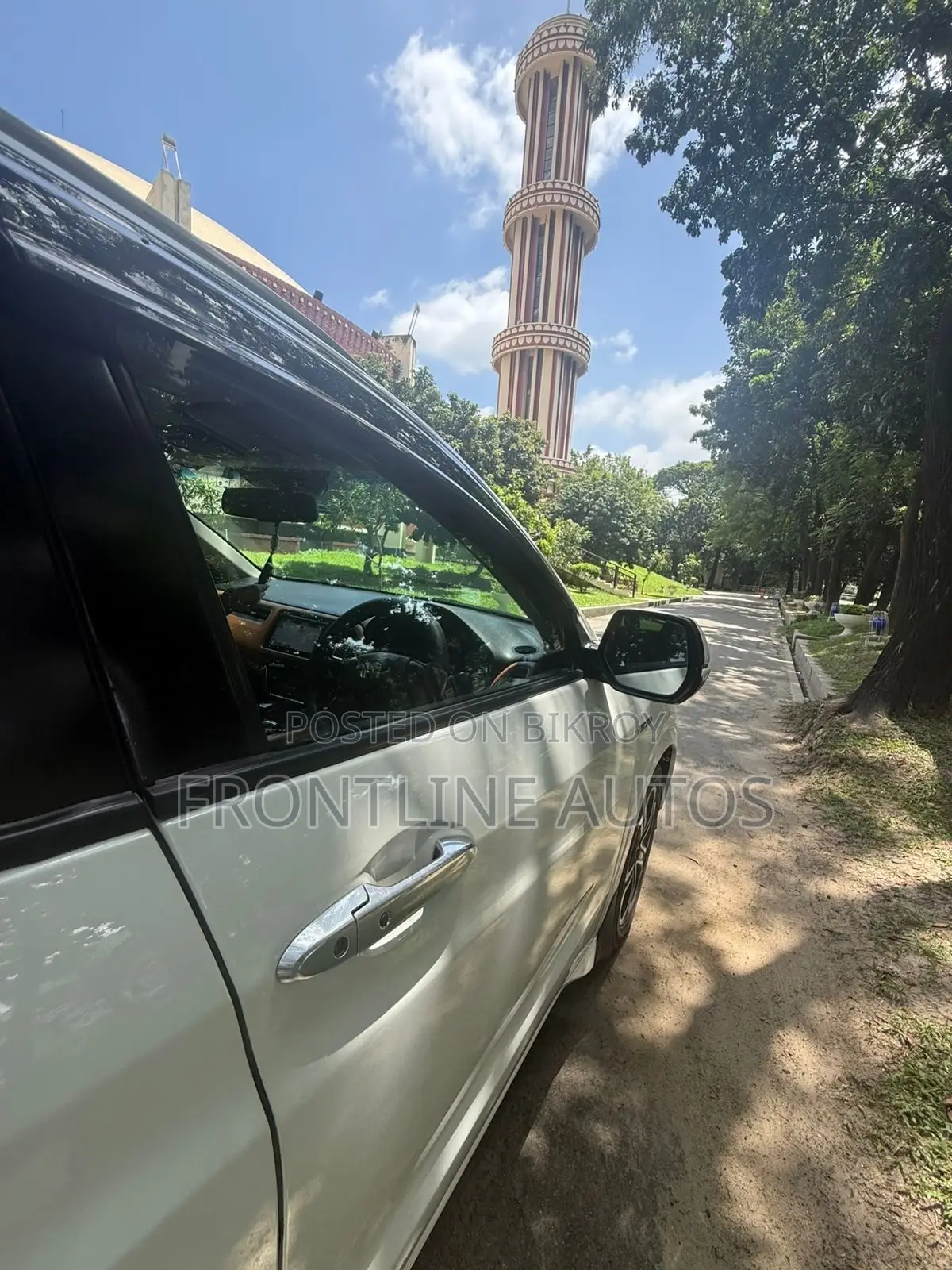 Honda Vezel 2014 Pearl