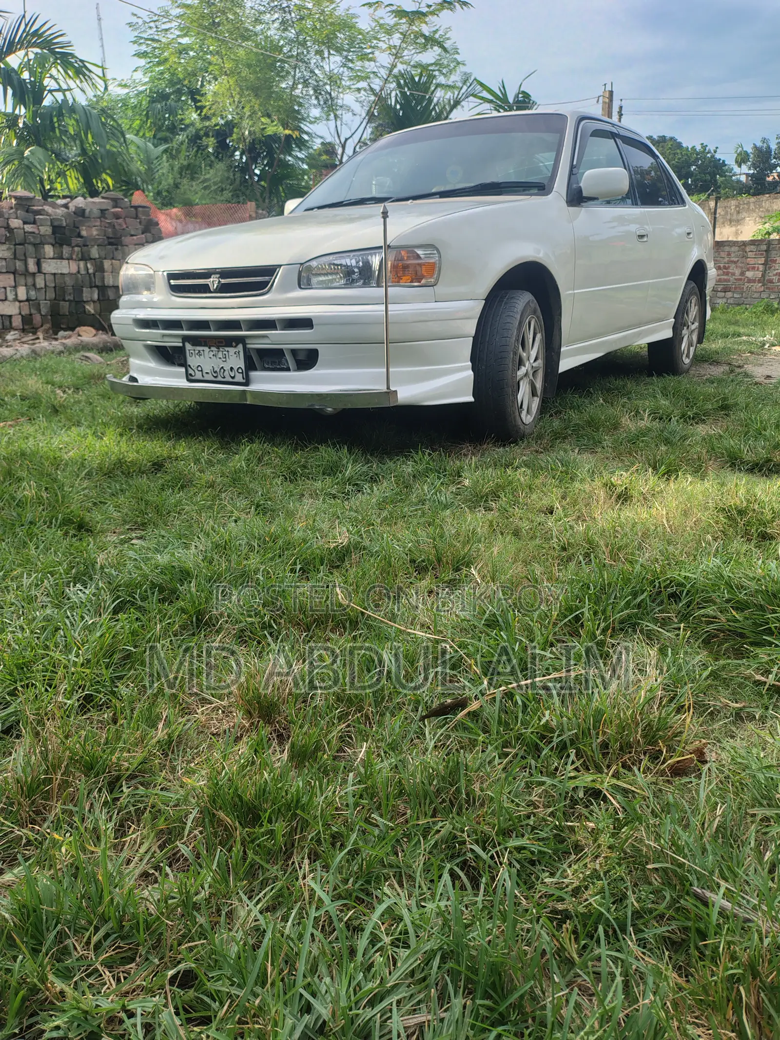 Toyota Corolla Sedan 1996 White