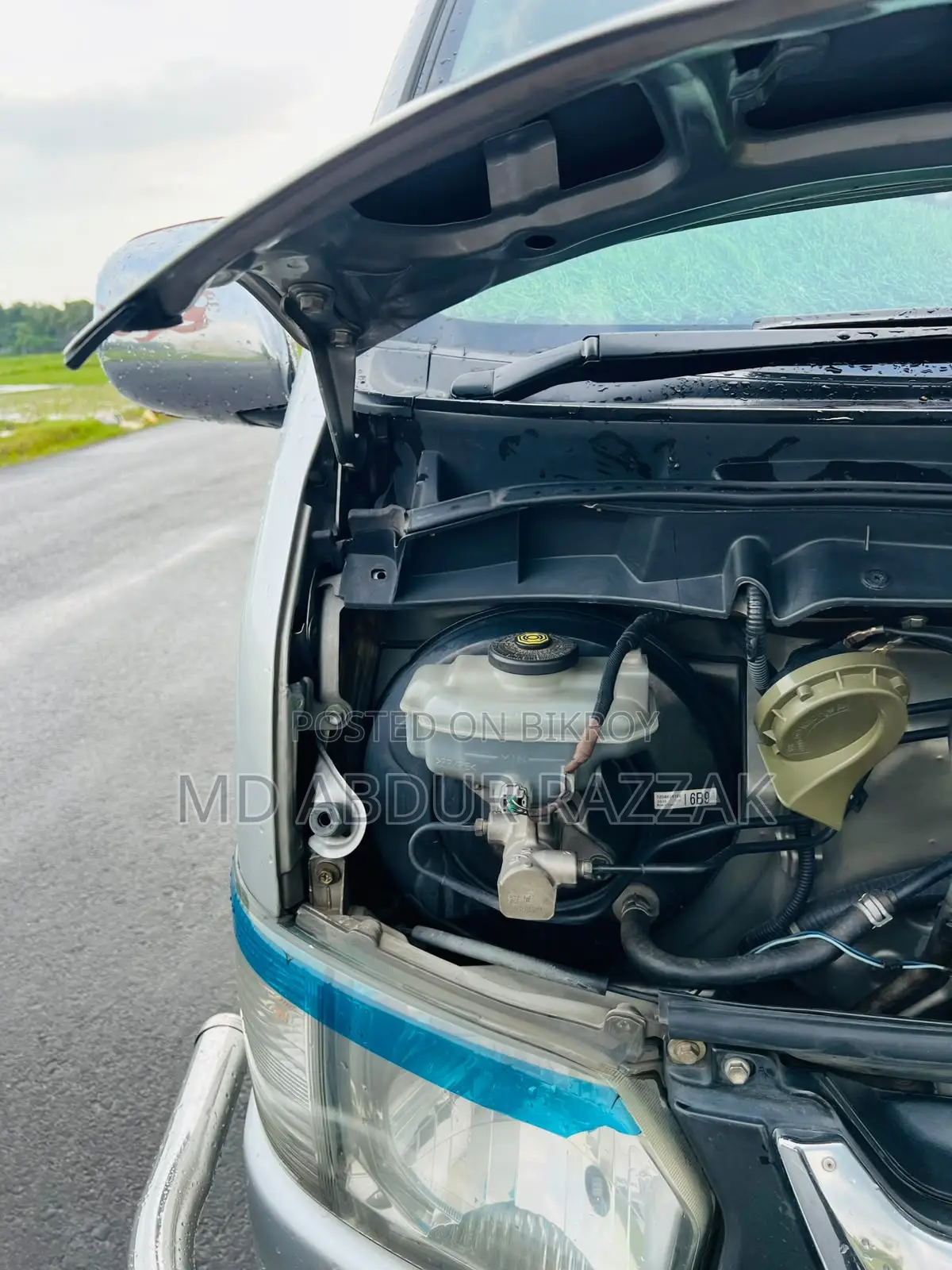 Toyota HiAce 2015 Silver