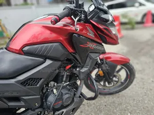Honda X-Blade 160 2020 Red