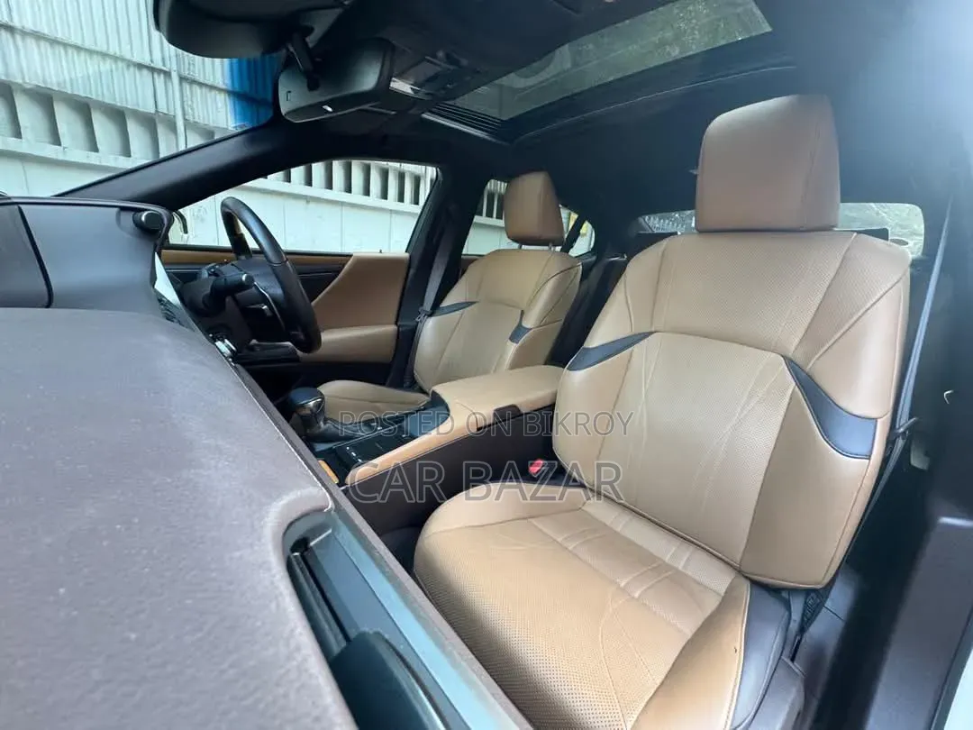 Lexus ES 300H Luxury FWD 2019 Gray
