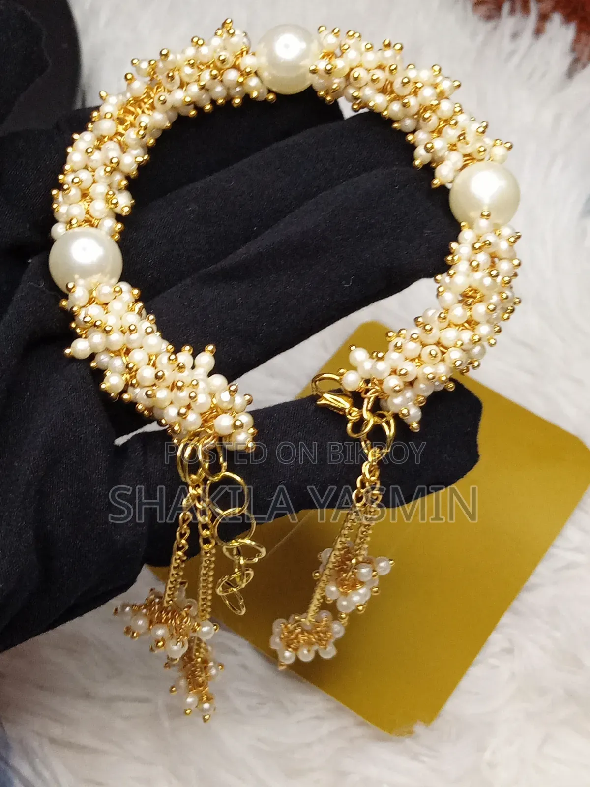 Gajra Braislet for Woman