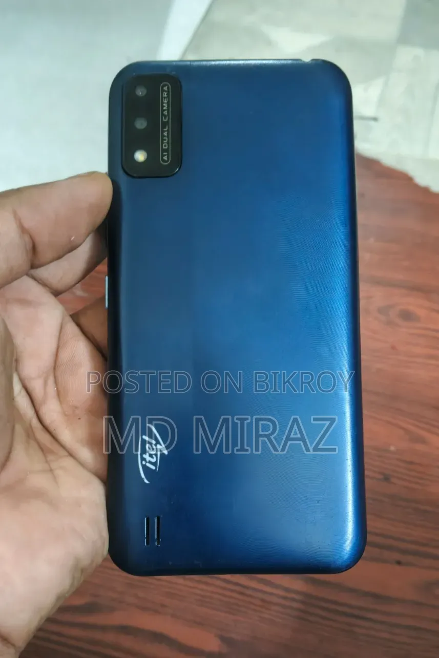 Itel A26 32 GB Blue