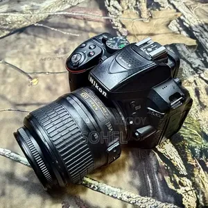 Nikon D5300 Camera for Sale