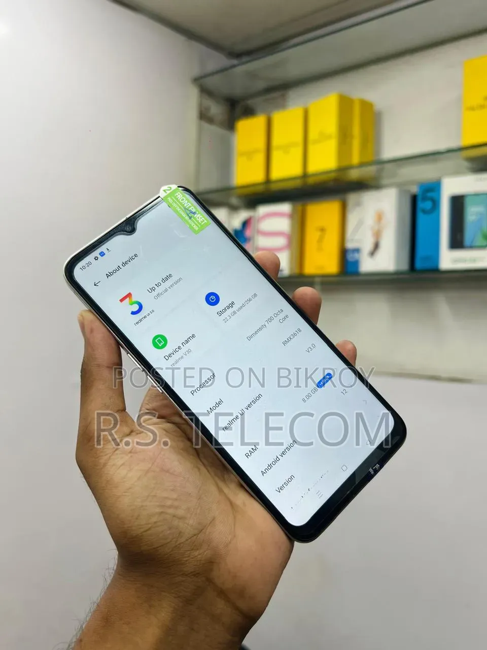 New Realme V30 128 GB Gold
