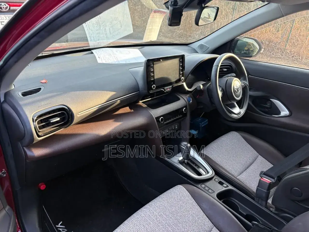 Toyota Yaris 2021 Red