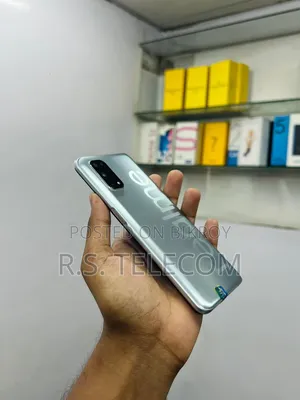 নতুন রিয়েলমি ৭ ৫জি ১২৮ জিবি গোল্ড
