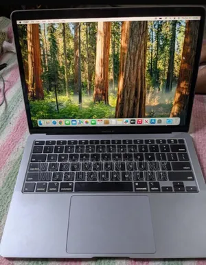 Laptop Apple MacBook Air 2020 8GB Intel Core i3 SSHD (Hybrid) 256GB