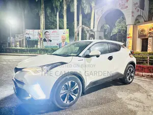 Toyota C-HR 2018 Pearl