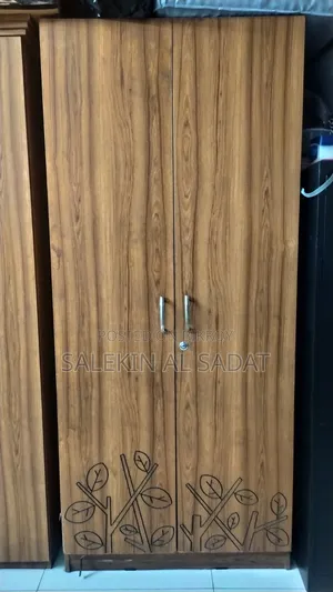 Selling 2 Door Wardrobe