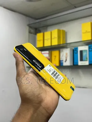 Mobile Phone 8 GB Yellow