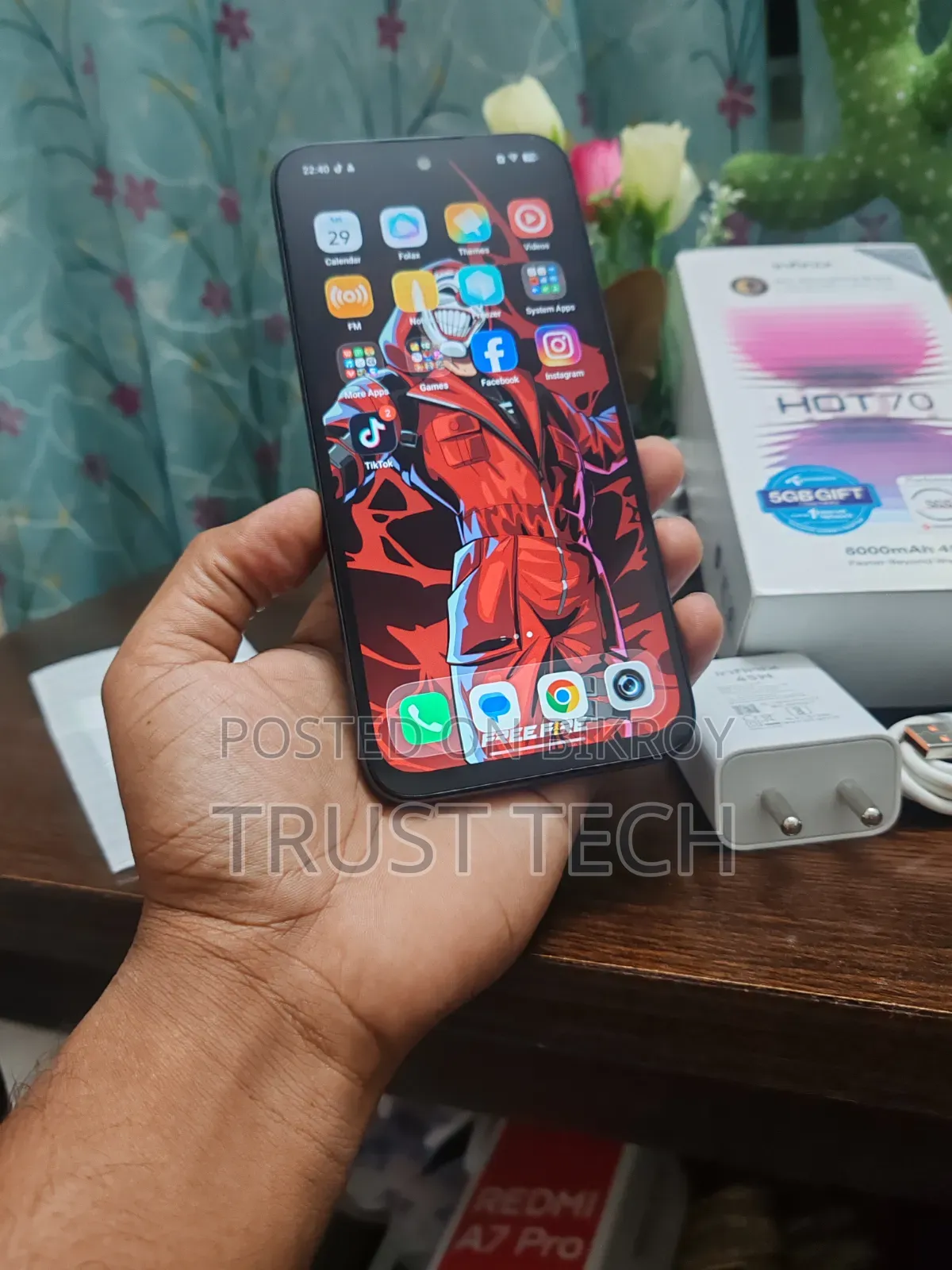 Infinix Hot 70 128 GB Black
