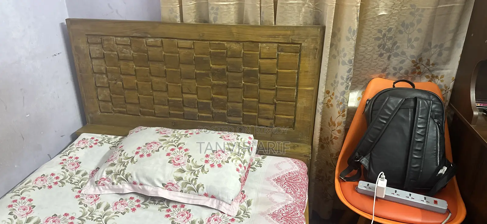 Medium 2person Wood Box Bed